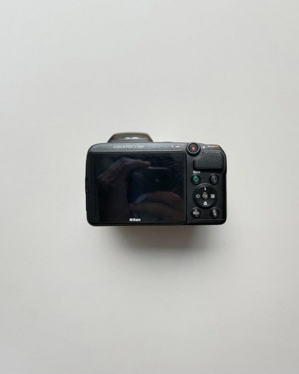 NIKON - Image 2