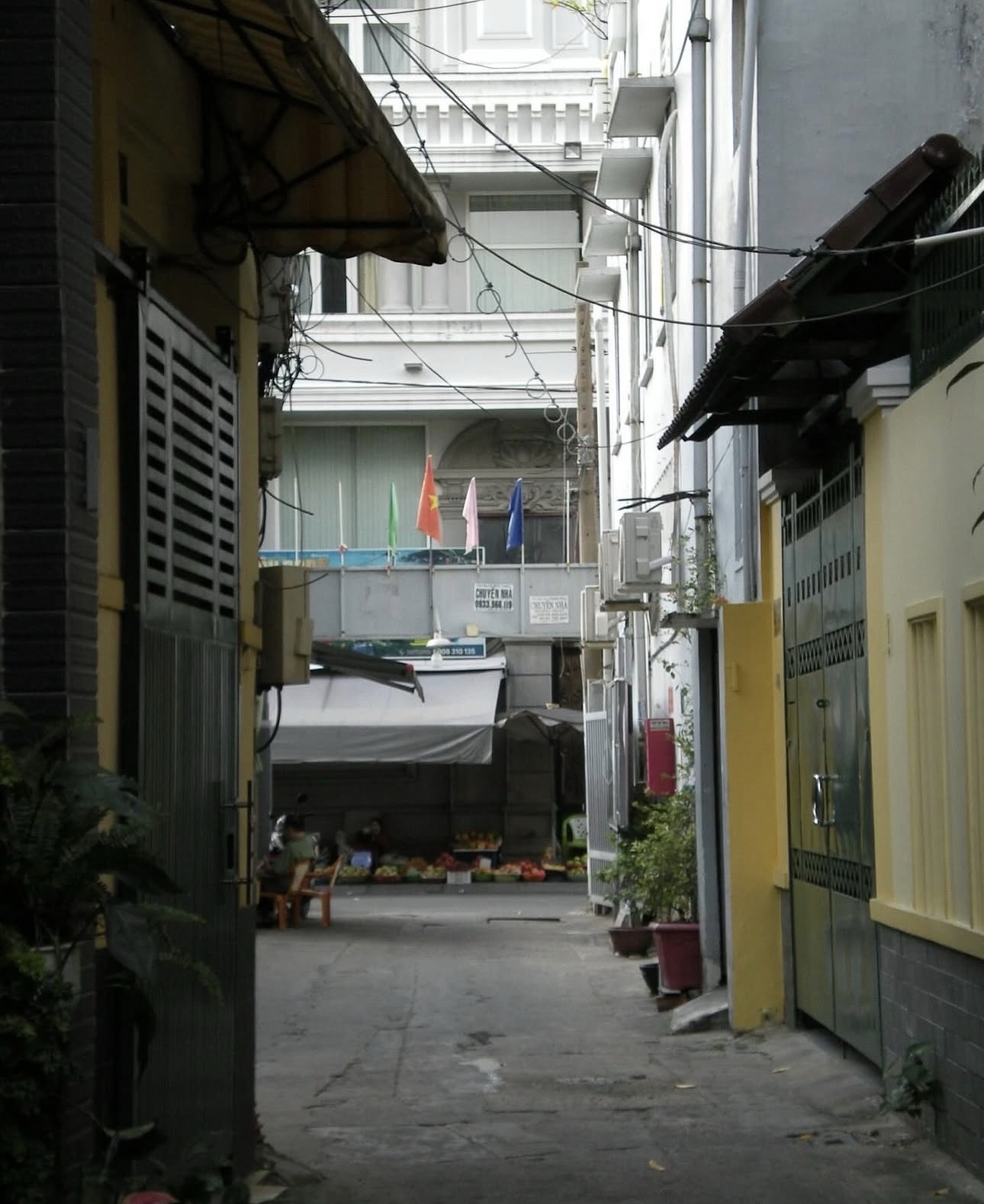 NIKON - Image 8