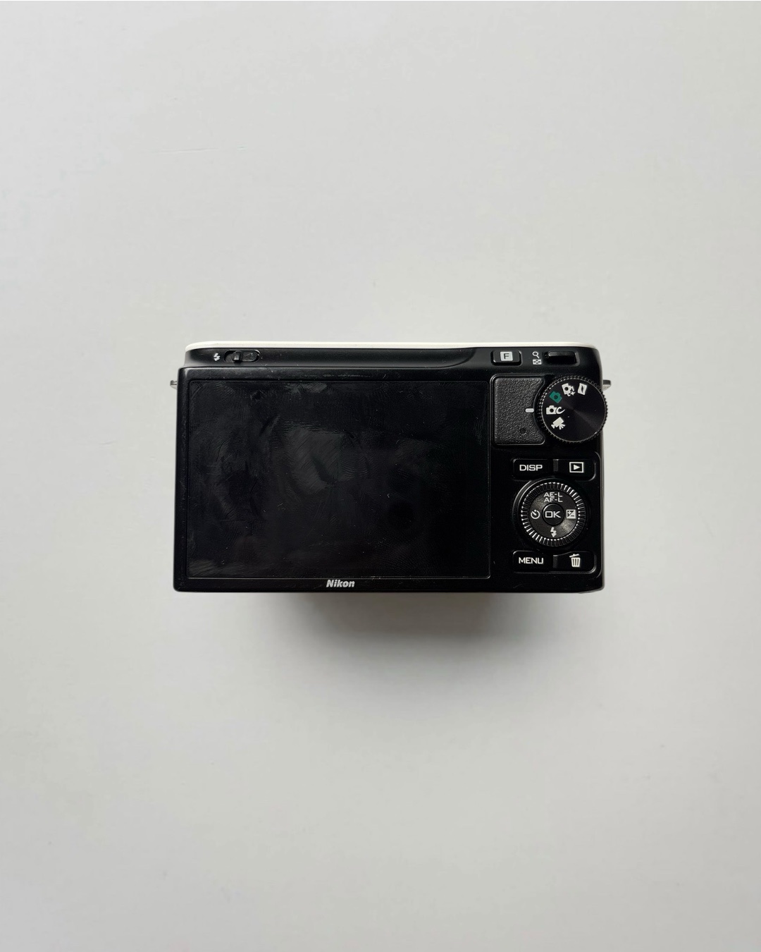 NIKON - Image 2